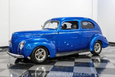 1939 Ford Deluxe Streetrod