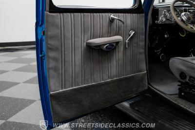 1939 Ford Deluxe Streetrod