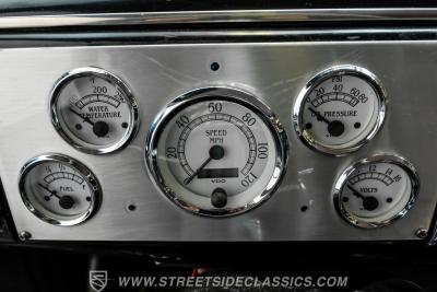 1939 Ford Deluxe Streetrod