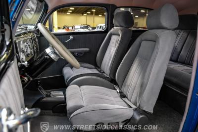 1939 Ford Deluxe Streetrod