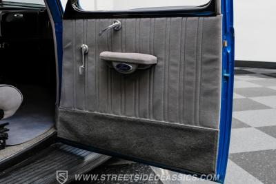 1939 Ford Deluxe Streetrod