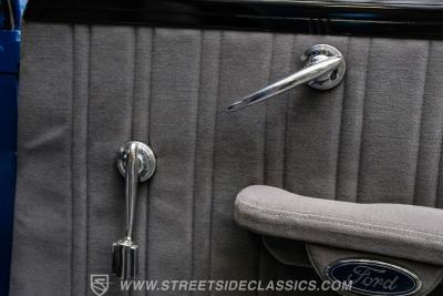 1939 Ford Deluxe Streetrod