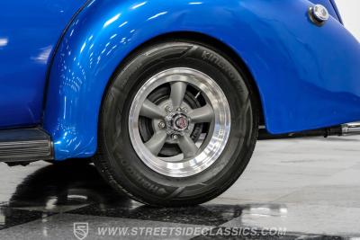 1939 Ford Deluxe Streetrod