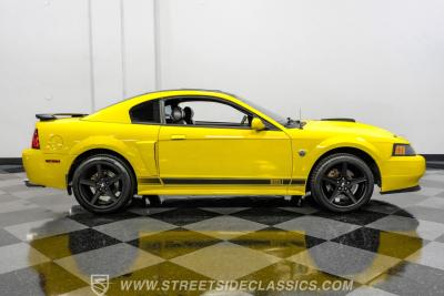 2003 Ford Mustang Mach 1