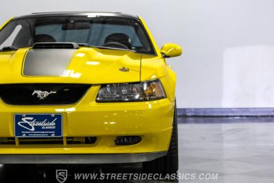 2003 Ford Mustang Mach 1