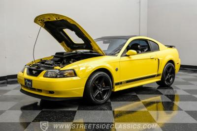 2003 Ford Mustang Mach 1