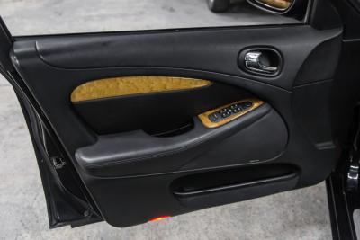 2005 Jaguar S TYPE R