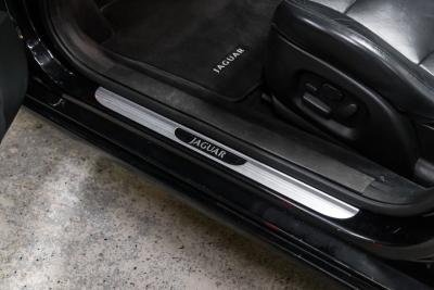 2005 Jaguar S TYPE R