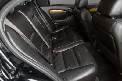 2005 Jaguar S TYPE R