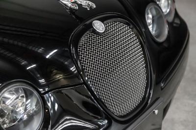 2005 Jaguar S TYPE R