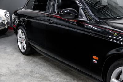 2005 Jaguar S TYPE R