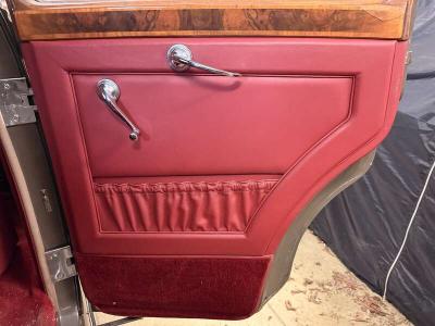 1952 Rolls - Royce Silver Dawn