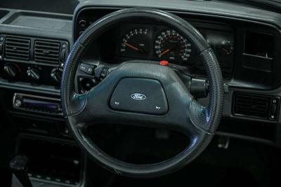 1987 Ford ESCORT XR3I CONVERTIBLE