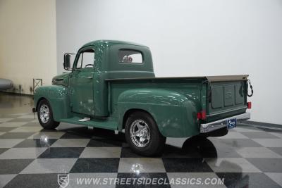 1949 Ford F-1