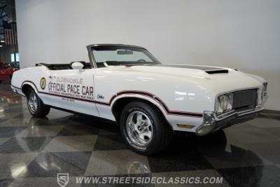 1970 Oldsmobile Cutlass Supreme indy 500 pace car convertible