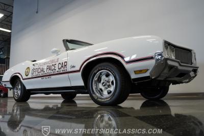 1970 Oldsmobile Cutlass Supreme indy 500 pace car convertible