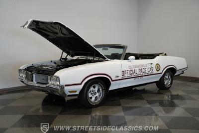 1970 Oldsmobile Cutlass Supreme indy 500 pace car convertible