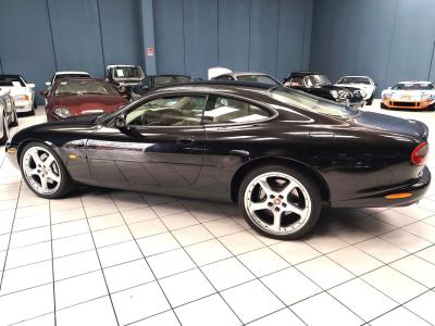 1998 Jaguar XK R COUPE