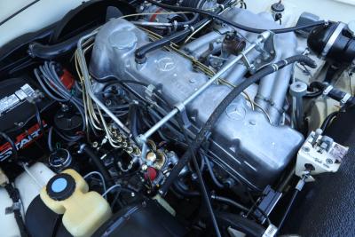 1967 Mercedes - Benz Mercedes Benz 250 SL Pagode