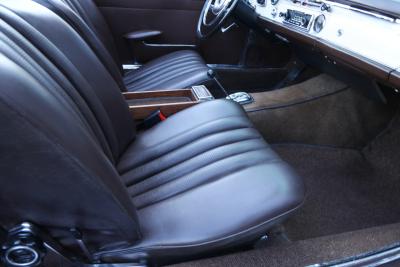 1967 Mercedes - Benz Mercedes Benz 250 SL Pagode