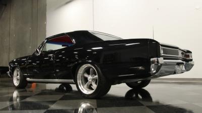 1966 Chevrolet Chevelle LS2 Restomod