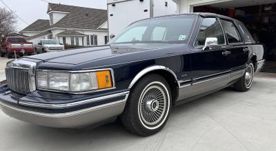1992 Lincoln TOWNCAR