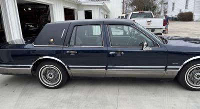 1992 Lincoln TOWNCAR