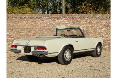 1967 Mercedes - Benz Mercedes Benz 230 SL Pagode &ldquo;Second owner and 42.000 miles since &rdquo;