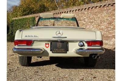 1967 Mercedes - Benz Mercedes Benz 230 SL Pagode &ldquo;Second owner and 42.000 miles since &rdquo;