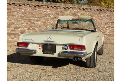 1967 Mercedes - Benz Mercedes Benz 230 SL Pagode &ldquo;Second owner and 42.000 miles since &rdquo;