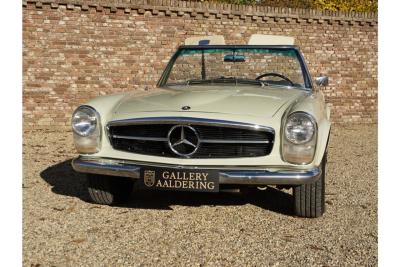 1967 Mercedes - Benz Mercedes Benz 230 SL Pagode &ldquo;Second owner and 42.000 miles since &rdquo;