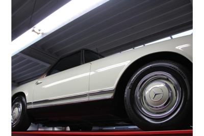 1967 Mercedes - Benz Mercedes Benz 230 SL Pagode &ldquo;Second owner and 42.000 miles since &rdquo;
