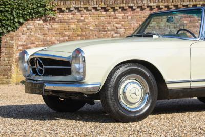 1967 Mercedes - Benz Mercedes Benz 230 SL Pagode &ldquo;Second owner and 42.000 miles since &rdquo;