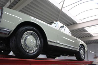 1967 Mercedes - Benz Mercedes Benz 230 SL Pagode &ldquo;Second owner and 42.000 miles since &rdquo;
