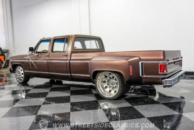 1978 Chevrolet C30 3+3 Dually Restomod