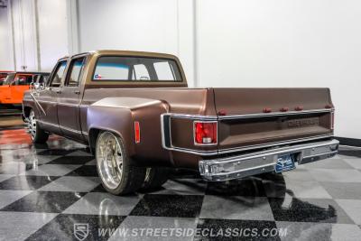 1978 Chevrolet C30 3+3 Dually Restomod