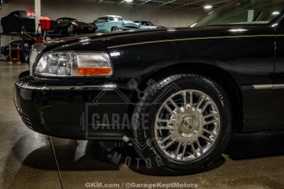 2010 Lincoln Town Car