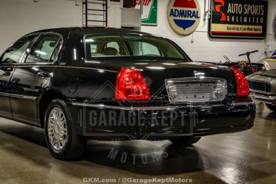 2010 Lincoln Town Car