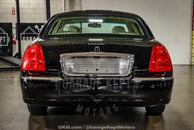 2010 Lincoln Town Car