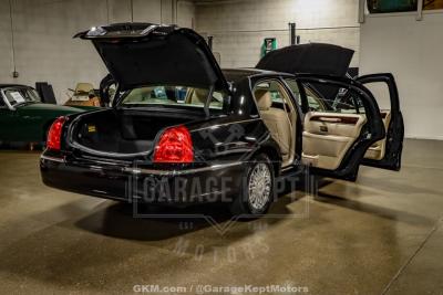 2010 Lincoln Town Car