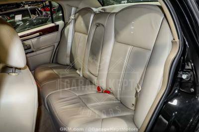 2010 Lincoln Town Car