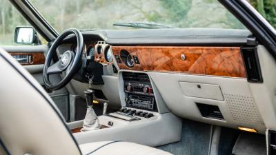 1987 Aston Martin V8 Volante