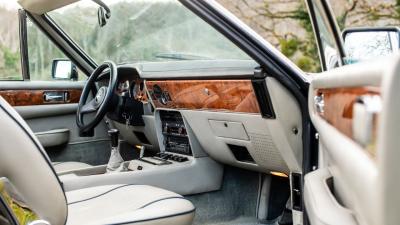 1987 Aston Martin V8 Volante