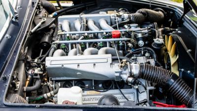 1987 Aston Martin V8 Volante