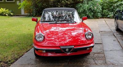 1983 Alfa Romeo SPIDER VELOCE