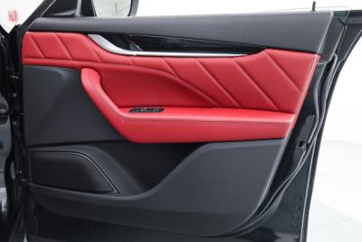 2022 Maserati Levante