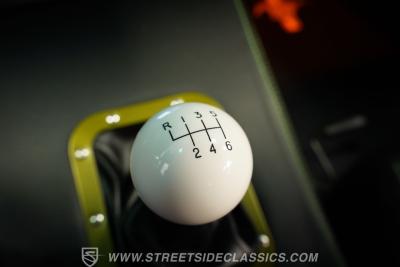 1965 Ford Mustang 2+2 Fastback Restomod