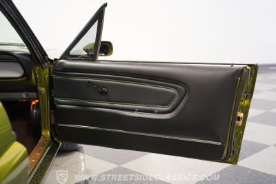 1965 Ford Mustang 2+2 Fastback Restomod