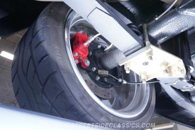 1965 Ford Mustang 2+2 Fastback Restomod