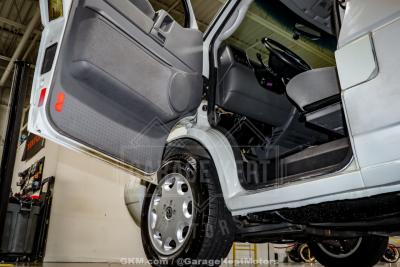 2003 Volkswagen EuroVan